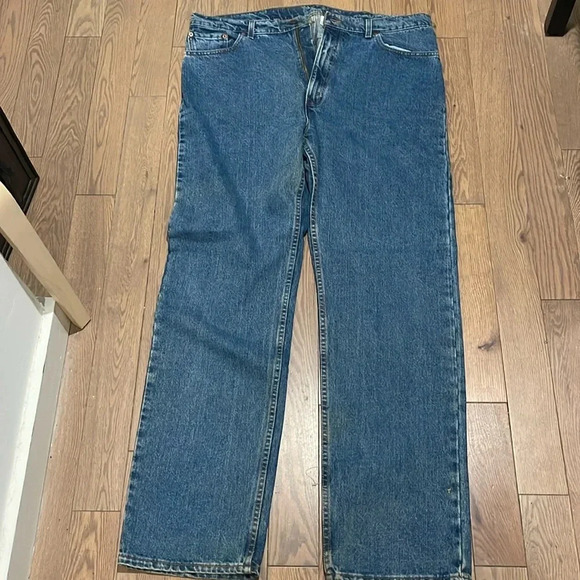 Levis 505 W42 L34 Regular Fit Straight Leg jeans in excellent condition. - Picture 1 of 8